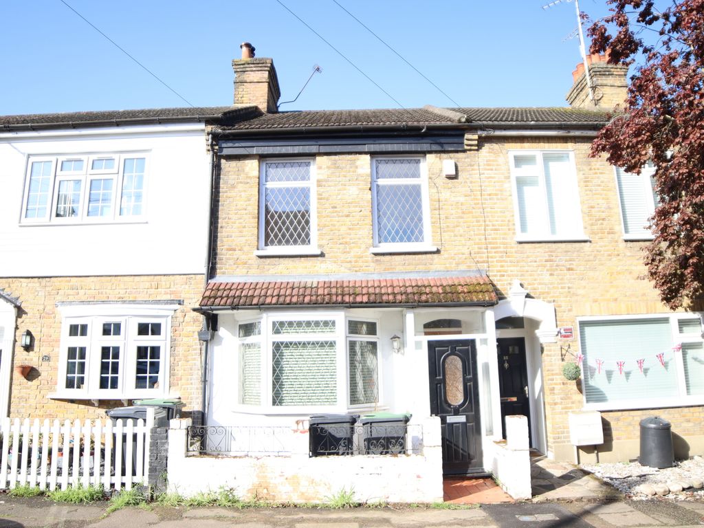 2 bed terraced house for sale in Smeaton Road, Woodford Green IG8, £450,000