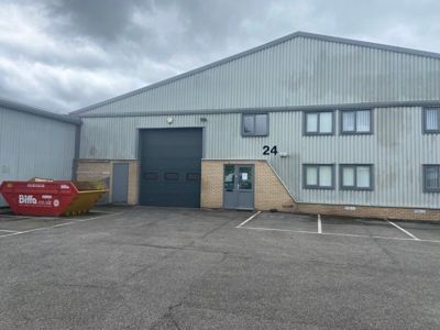 Light industrial to let in Lancaster Way Business Park, Unit 24, Ely CB6, £18,000 pa