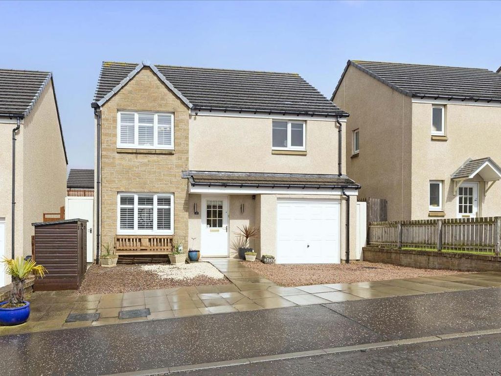 5 bed detached house for sale in 26 Whitehouse Way, Gorebridge EH23, £385,000