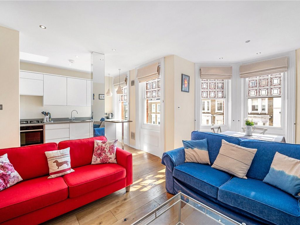 2 bed flat for sale in Bina Gardens, London SW5, £1,200,000
