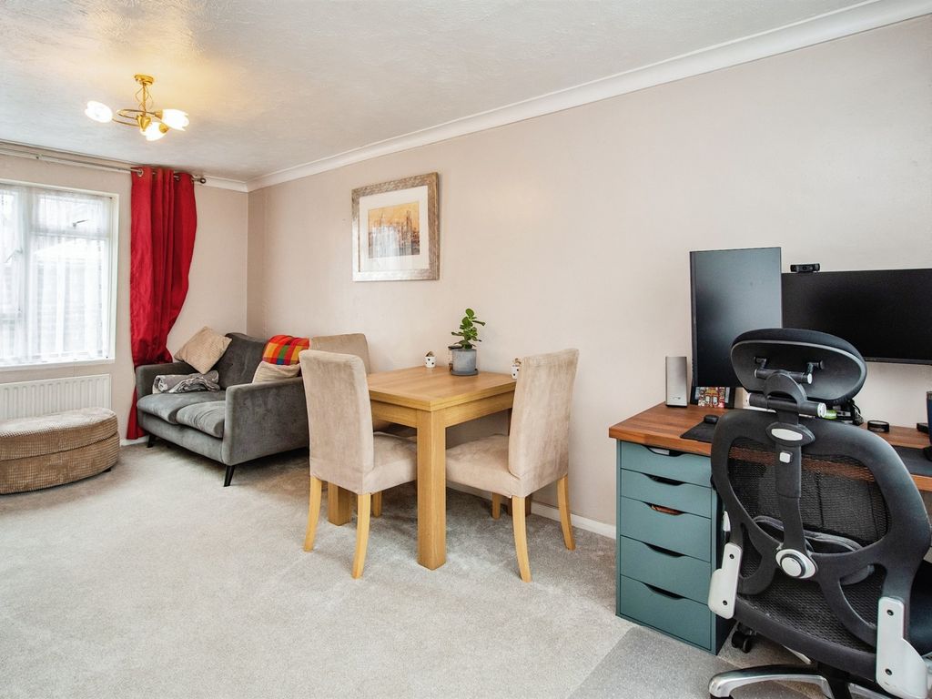 3 bed terraced house for sale in Boxted Road, Hemel Hempstead HP1, £350,000