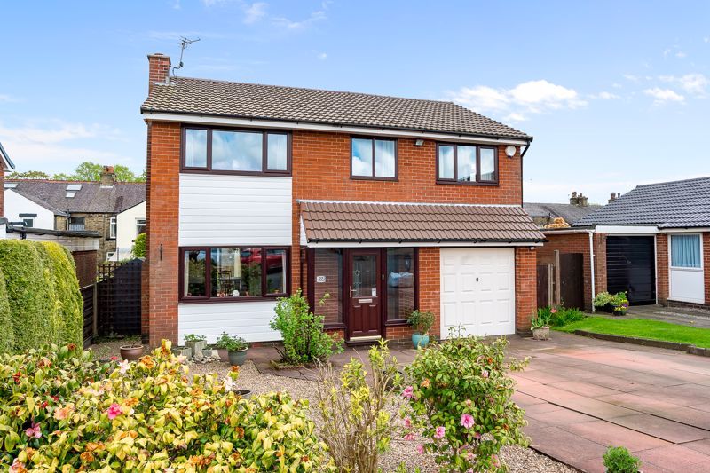 4 bed detached house for sale in Meadow Way, Edgworth, Turton, Bolton BL7, £435,000