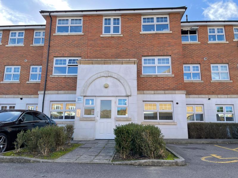 2 bed flat for sale in Bampton Drive, London NW7, £354,950