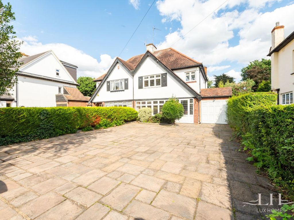 3 bed semi-detached house for sale in Haynes Road, Hornchurch RM11, £725,000