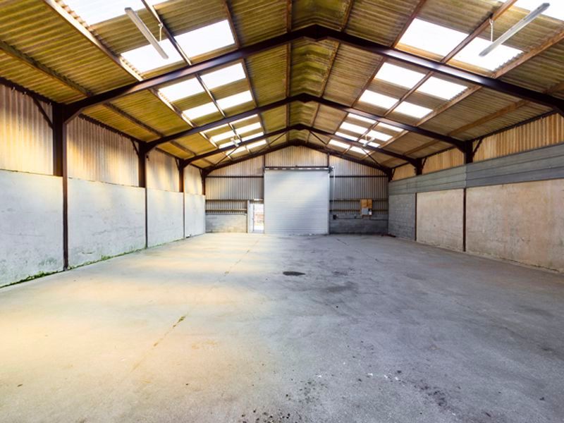 Commercial property to let in Bancyfelin, Carmarthen SA33, £15,000 pa