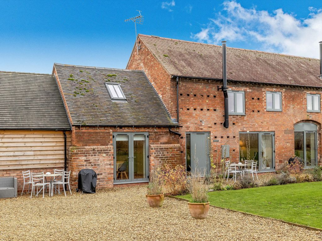 3 bed barn conversion for sale in Waters Upton, Telford, Shropshire TF6, £370,000