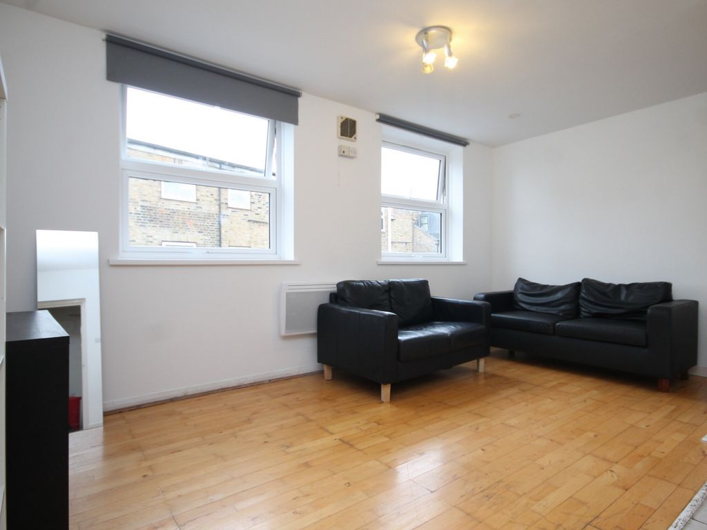 2 bed flat for sale in Gilden Crescent, Chalk Farm NW5, £395,000