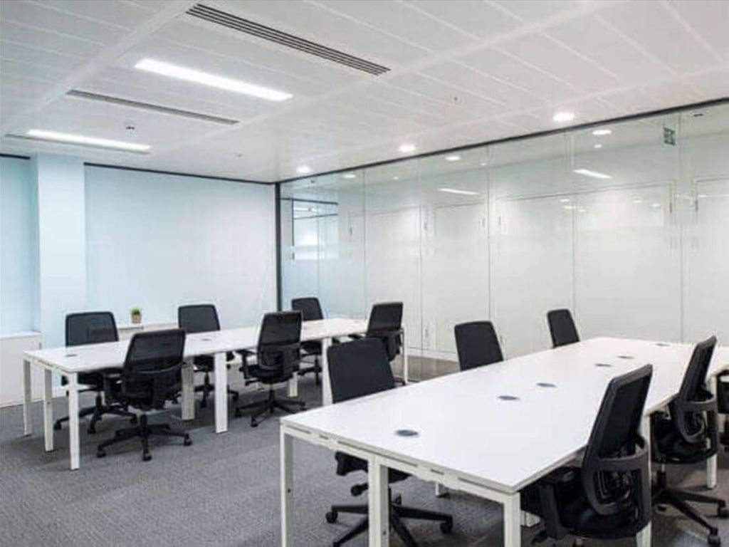 Serviced office to let in 1 Canada Square, 37th Floor, Canary Wharf, London E14, £5,268 pa