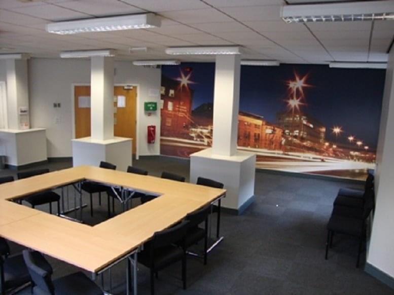 Serviced office to let in 7 Northumberland Street, Huddersfield HD1, £3,360 pa