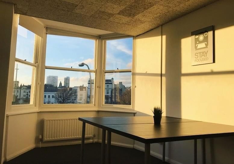 Serviced office to let in 21-22 Old Steine, Brighton BN1, £3,600 pa