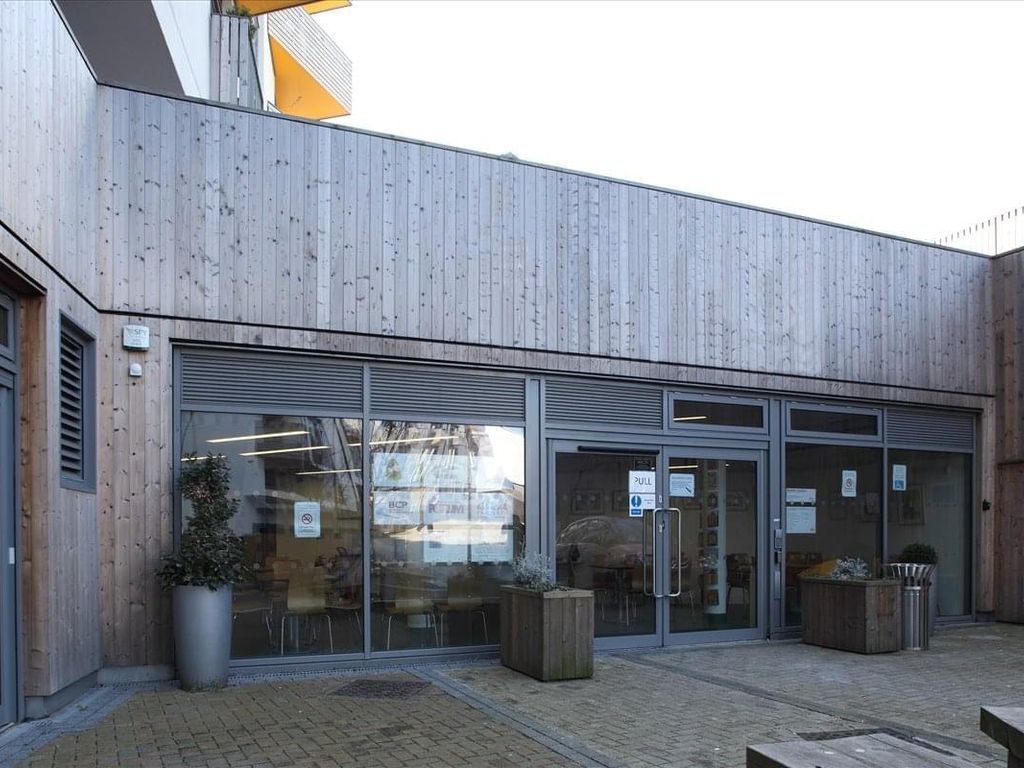 Serviced office to let in Brighton Junction, 1A Isetta Square, 35 New England Street, Brighton BN1, £1,788 pa