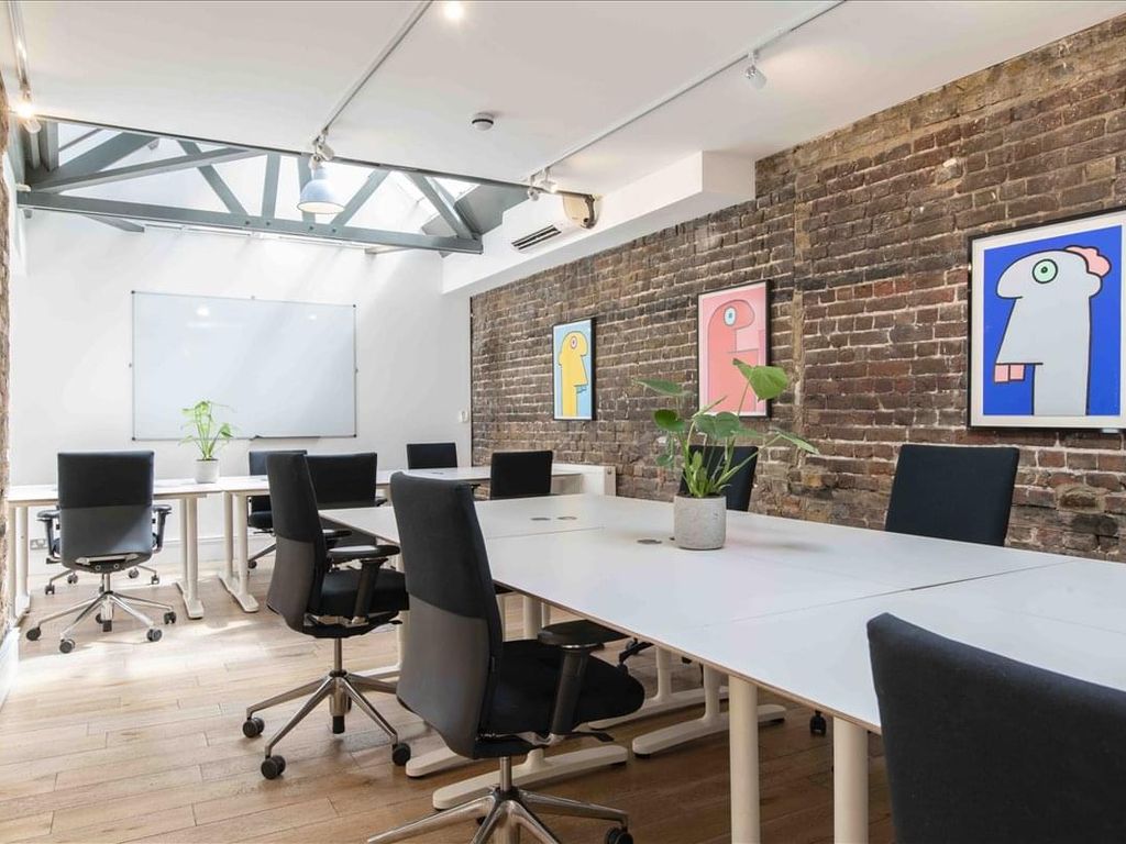 Serviced office to let in 189-190 Shoreditch High Street, London E1, £5,400 pa