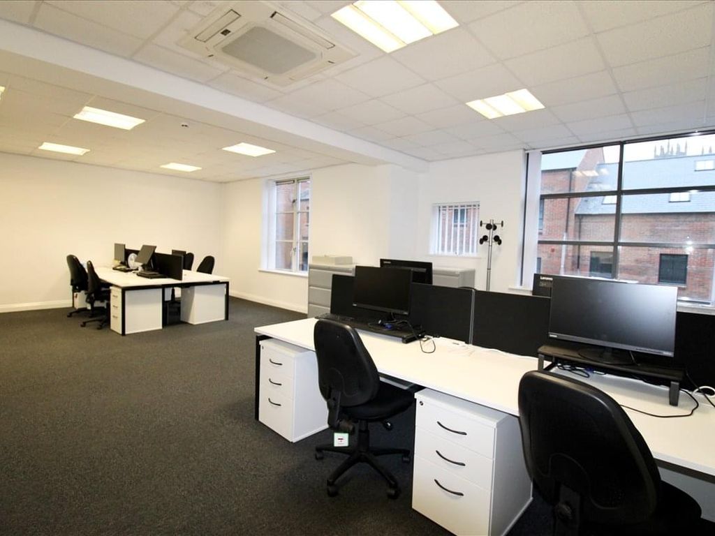 Serviced office to let in York, England, United Kingdom YO30, £2,640 pa