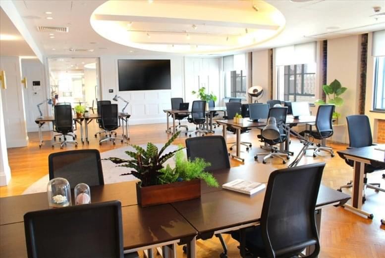 Serviced office to let in Belvedere Road, County Hall, London SE1, £6,600 pa