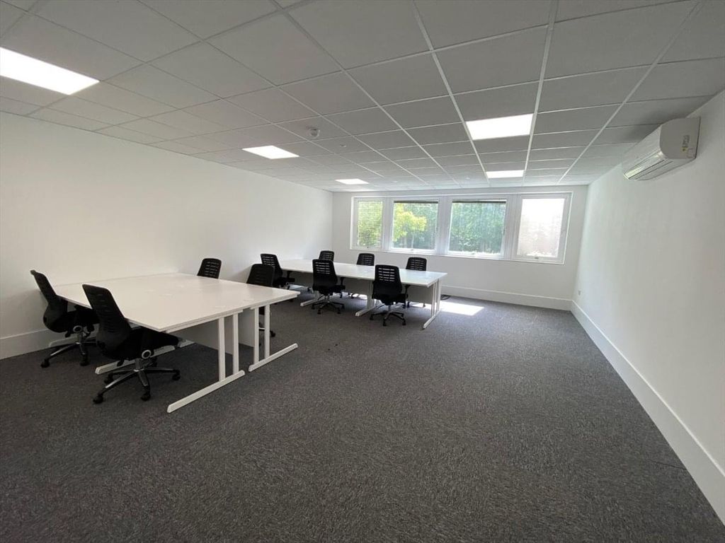 Serviced office to let in Milton Keynes, England, United Kingdom MK14, £3,000 pa