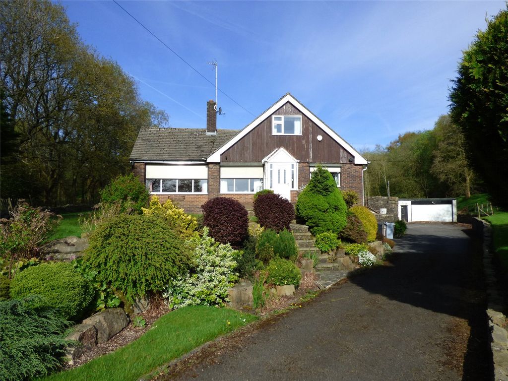 4 bed bungalow for sale in Jacksons Edge Road, Disley, Stockport SK12, £500,000