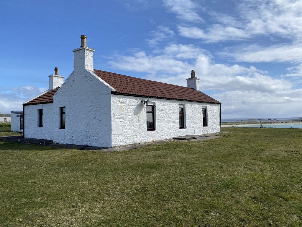 3 bed cottage for sale in Scatness, Shetland ZE3, £180,000
