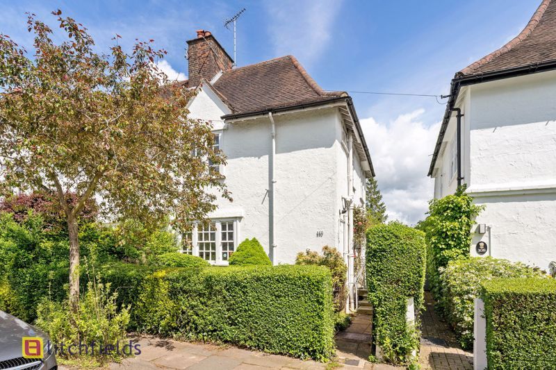 3 bed end terrace house for sale in Willifield Way, Hampstead Garden Suburb NW11, £725,000