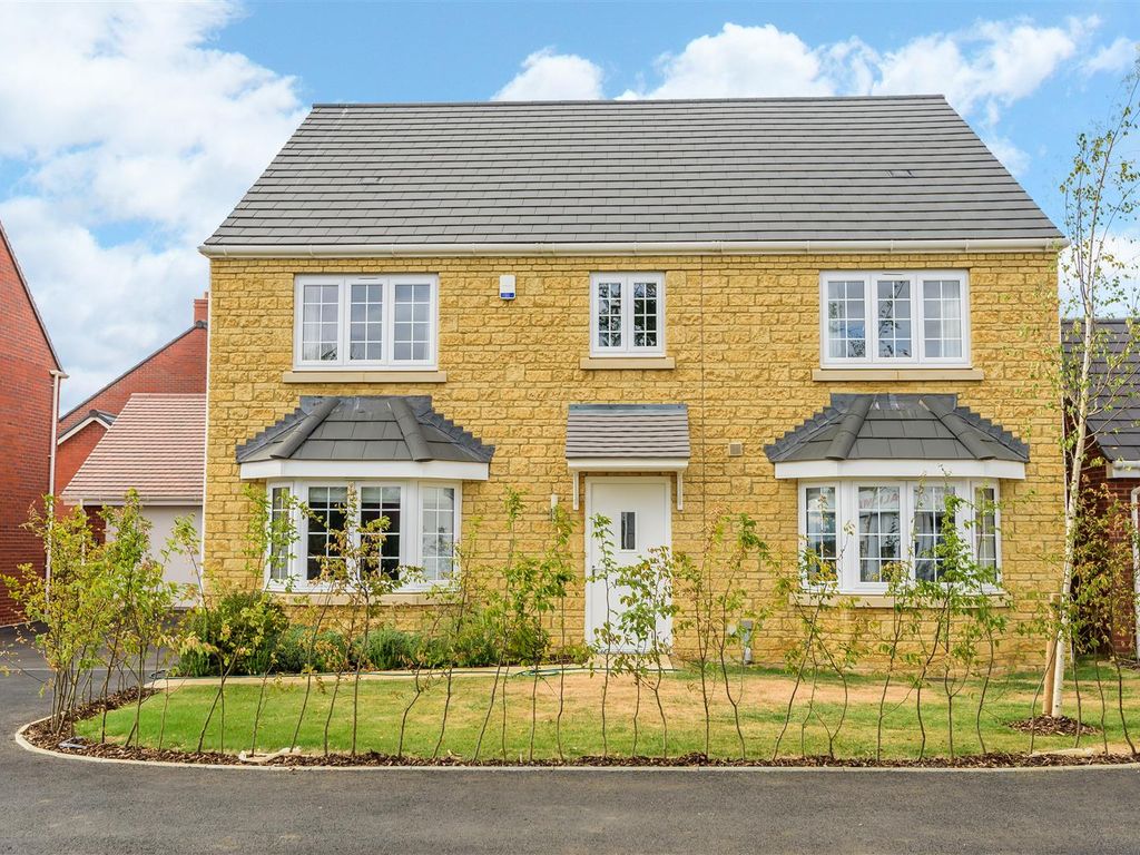 5 bed detached house to rent in Buckland Drive, Shrivenham, Oxfordshire SN6, £3,000 pcm
