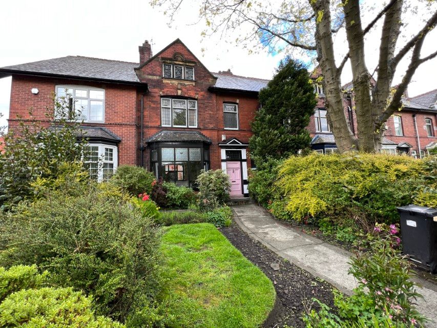 5 bed terraced house for sale in Chorley New Road, Bolton BL1, £399,950