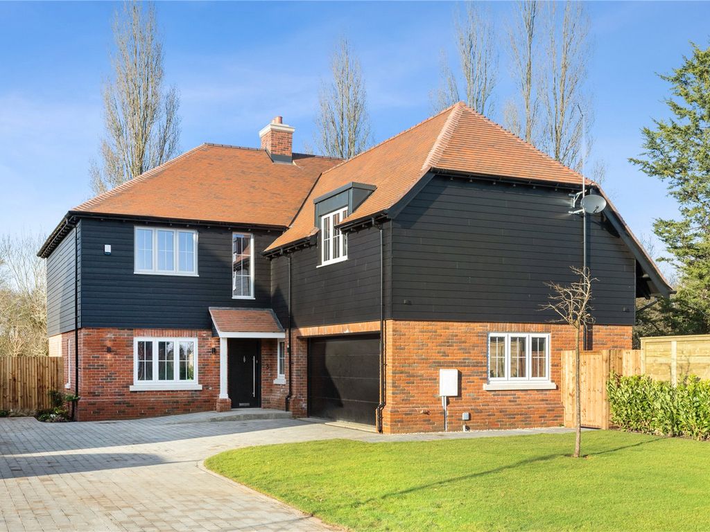 New home, 5 bed detached house for sale in Bentley Gardens, Dancers Hill Road, Bentley Heath, Barnet, Hertfordshire EN5, £1,799,950