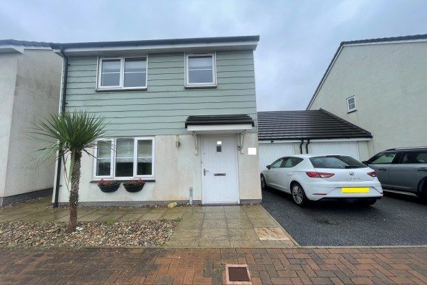 3 bed property to rent in Ashton Close, Redruth TR16, £1,400 pcm