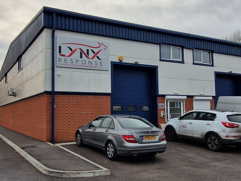 Industrial to let in 15 Glenmore Business Park, Lime Kiln Lane, Holbury, Southampton SO45, £20,700 pa