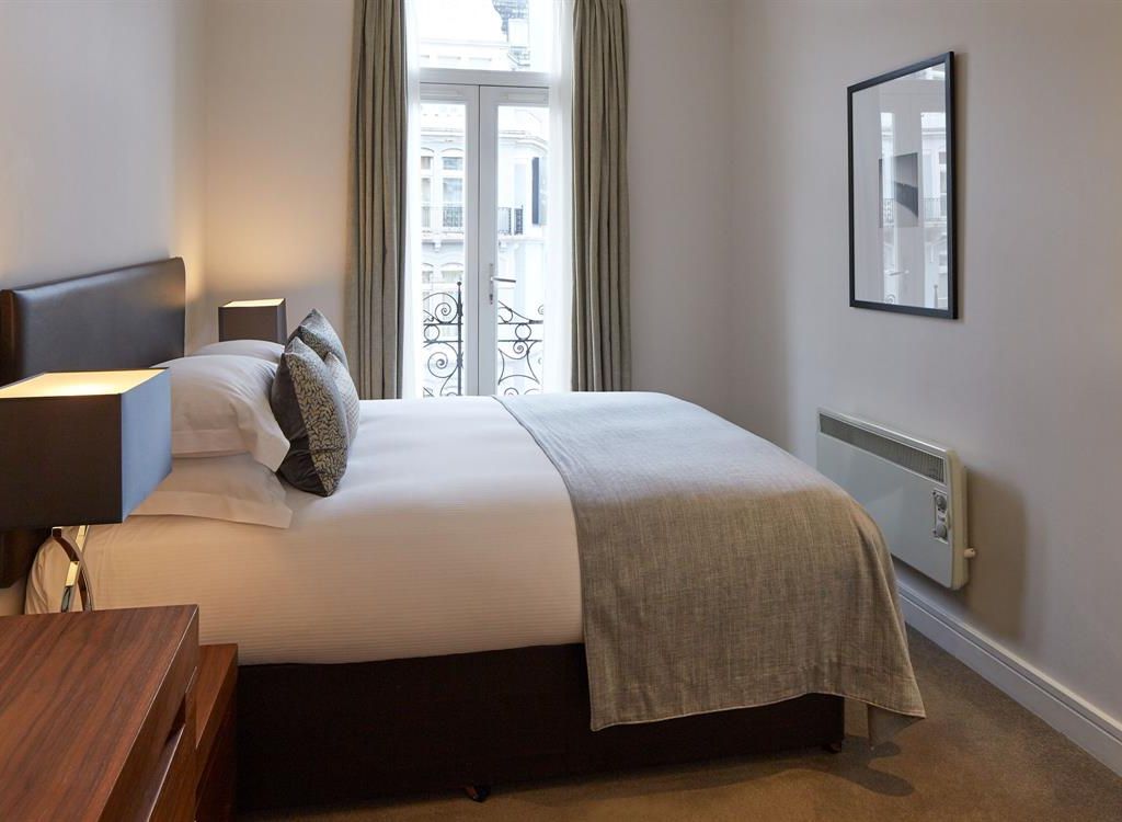 2 bed flat to rent in Harrington Court, Harrington Road, London SW7, £7,367 pcm