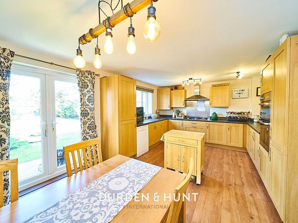 4 bed semi-detached house for sale in Victoria Road, Ongar CM5, £525,000