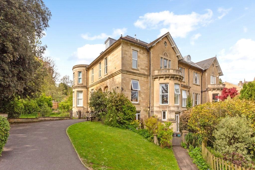 2 bed flat for sale in Sion Road, Bath, Somerset BA1, £595,000