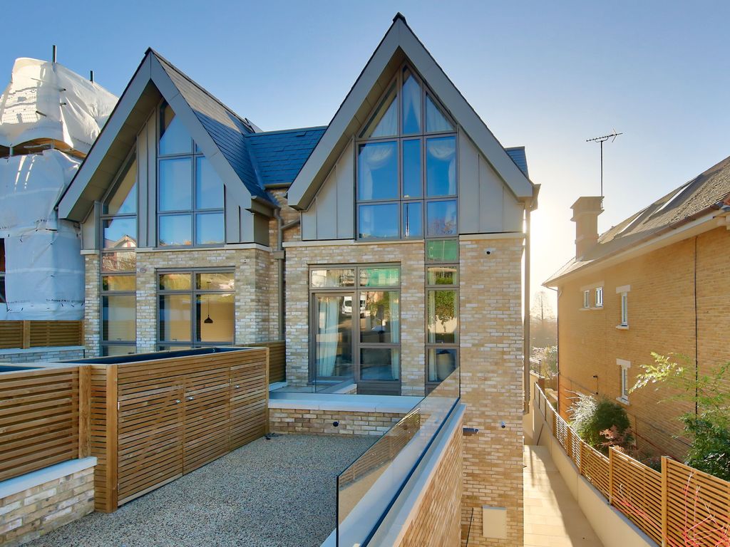 5 bed semi-detached house to rent in Cottenham Park Road, London SW20, £10,000 pcm