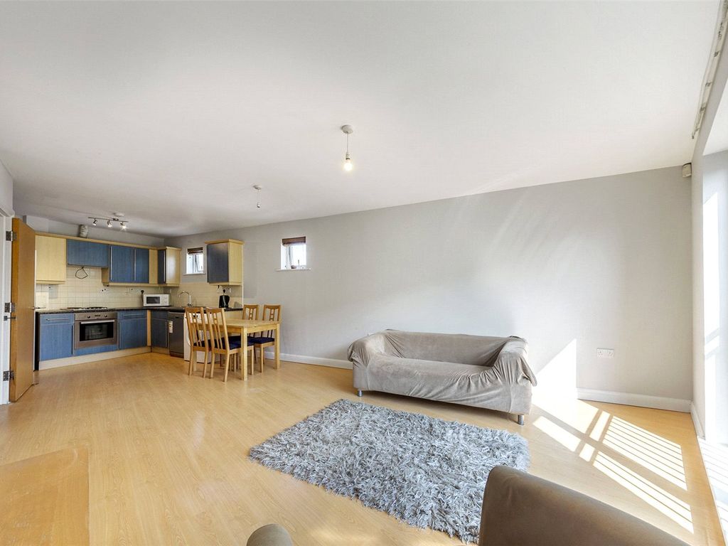 2 bed flat for sale in Turin Street, Shoreditch, London E2, £500,000