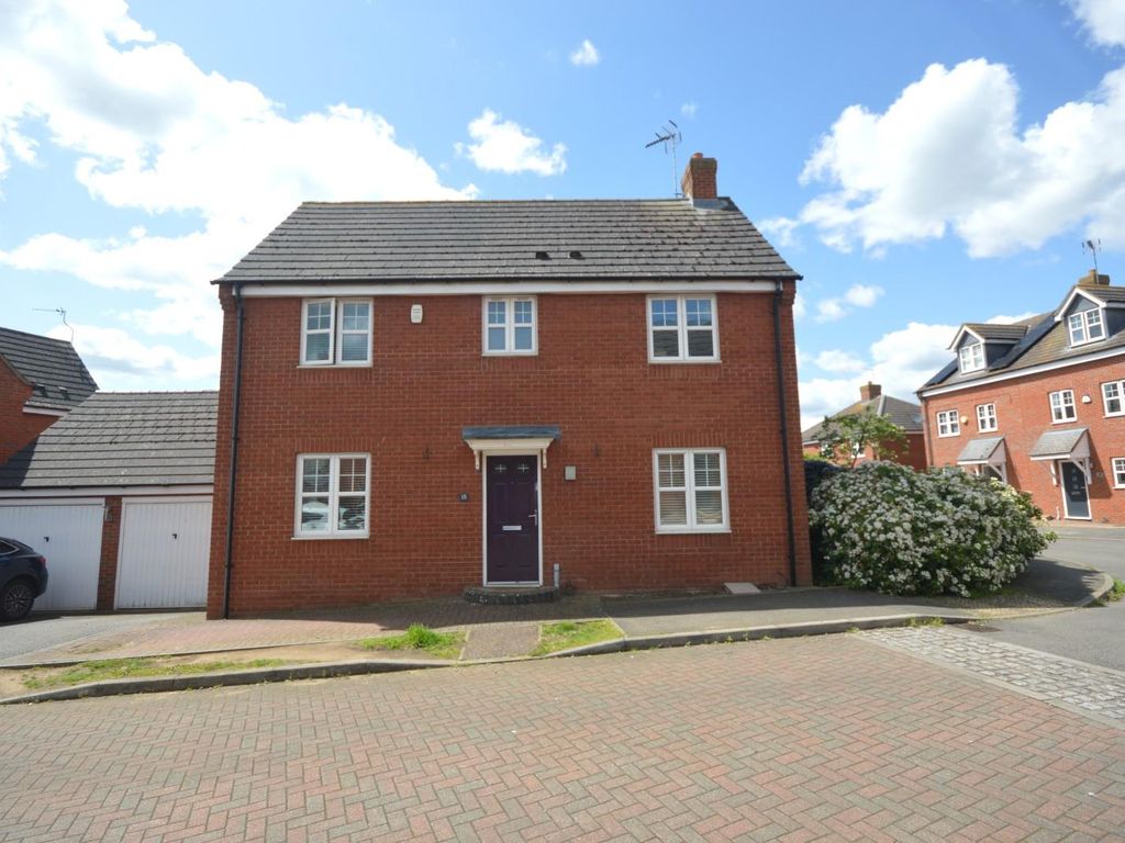 4 bed detached house for sale in Shoemakers Close, Earls Barton, Northampton NN6, £375,000