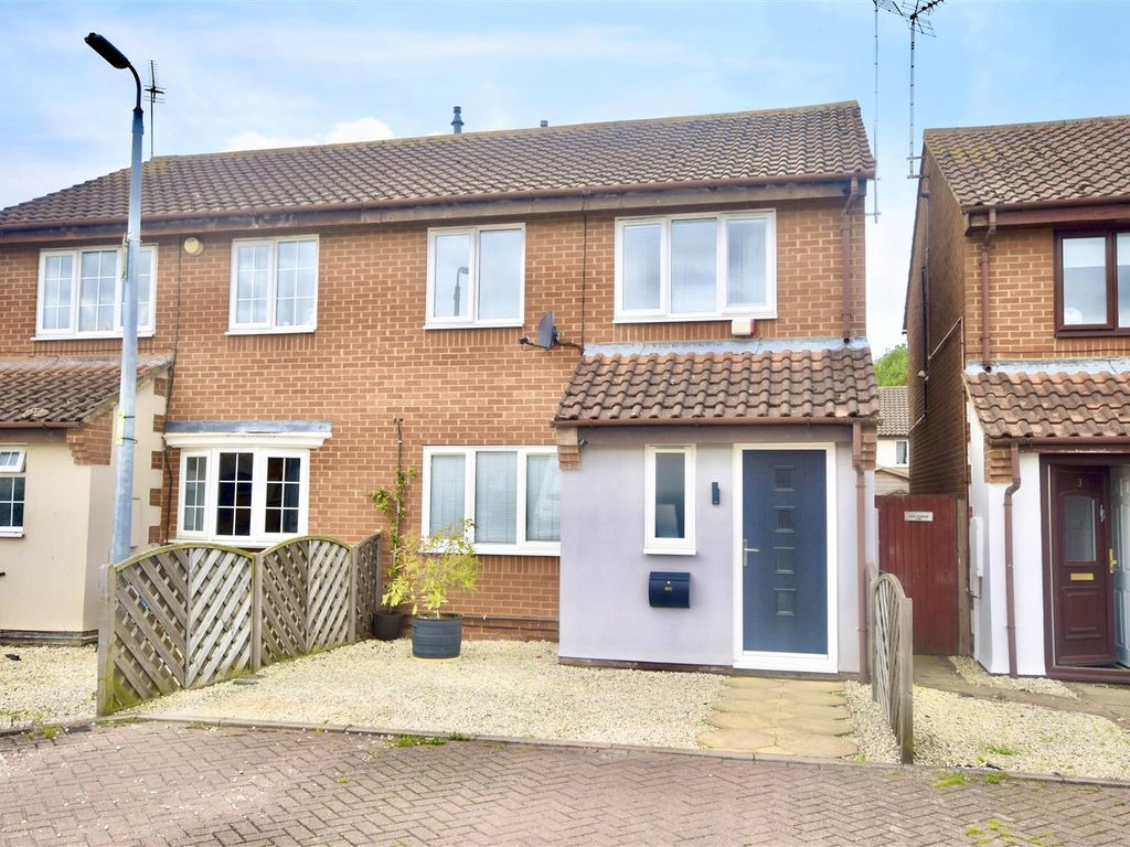 3 bed semi-detached house for sale in Omega Court, Leighton Buzzard LU7, £340,000