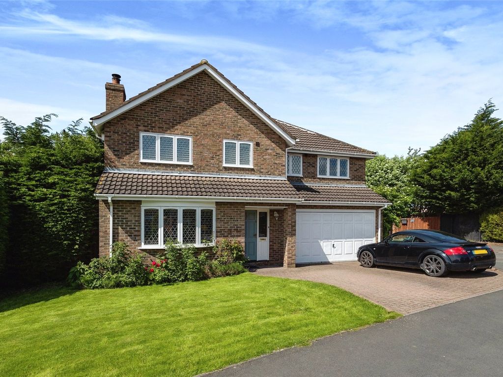 4 bed detached house for sale in Thornton Garth, Yarm TS15, £450,000