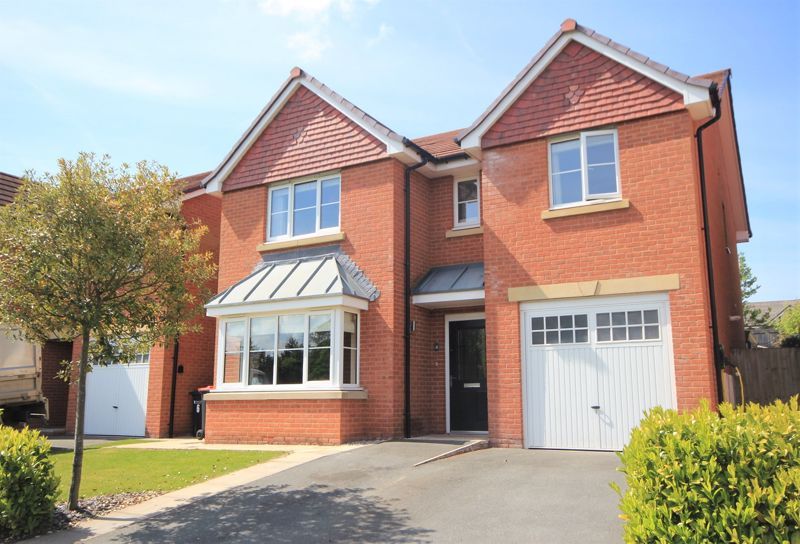 4 bed detached house for sale in Hughes Lane, Malpas SY14, £435,000