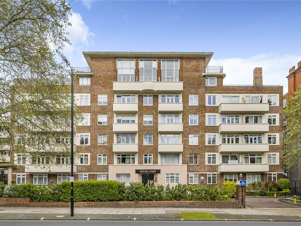 1 bed flat for sale in Wellesley Court, Maida Vale, London W9, £400,000