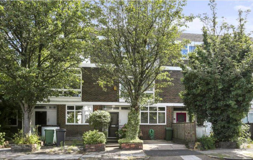5 bed detached house to rent in Loudoun Road, St John's Wood, London NW8, £9,000 pcm
