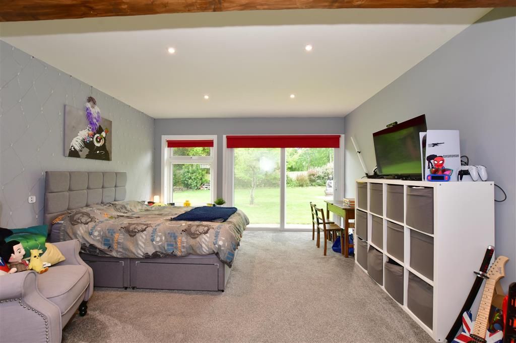 4 bed detached bungalow for sale in Ashford Road, Bethersden, Ashford, Kent TN26, £800,000