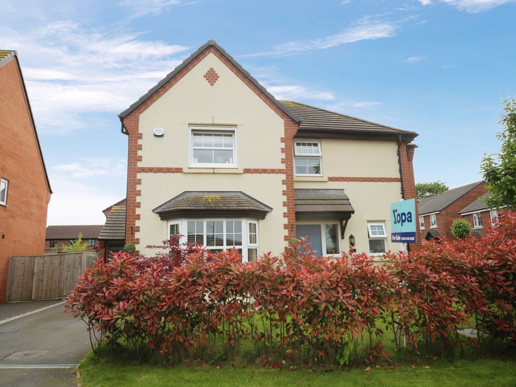 4 bed detached house for sale in Mellors Field Close, Sandbach CW11, £435,000