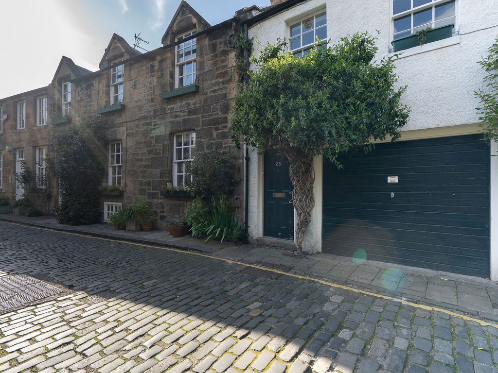 2 bed mews house for sale in 25 Circus Lane, Stockbridge, Edinburgh EH3, £600,000