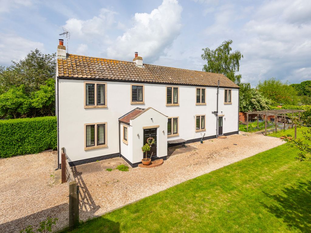 3 bed cottage for sale in Loveday House, Back Lane, Mission, Doncaster DN10, £489,000