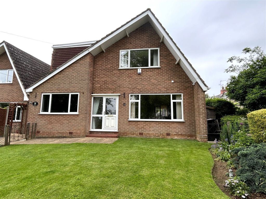 3 bed detached house for sale in Bramley House, Church Lane, Cold Ashby NN6, £370,000