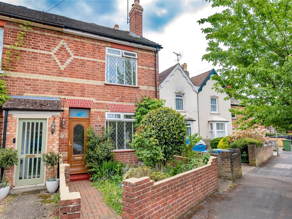 3 bed semi-detached house for sale in Guildford Road West, Farnborough GU14, £425,000