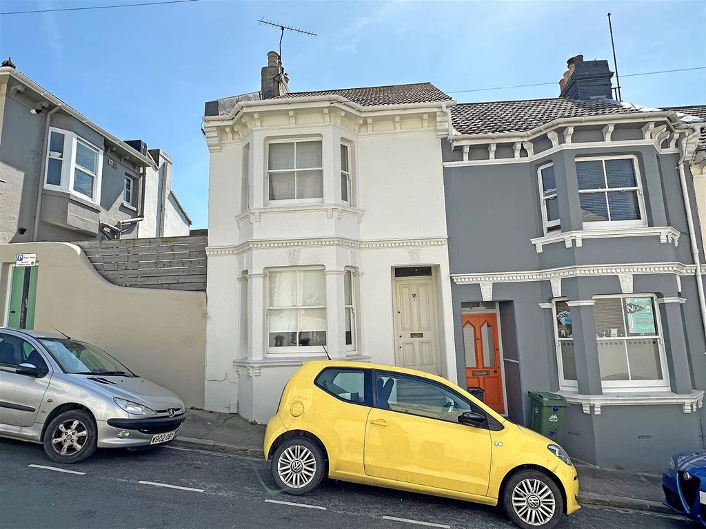 2 bed semi-detached house for sale in Roundhill Road, Brighton BN2, £495,000