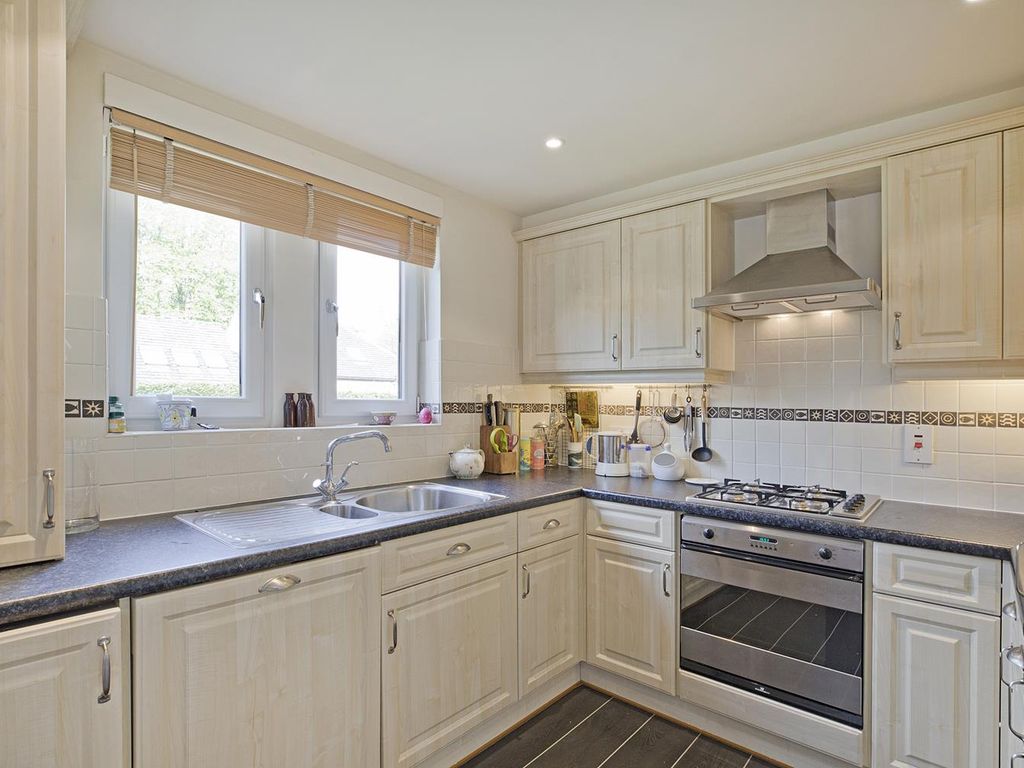 3 bed flat for sale in Warlbeck, Ilkley LS29, £485,000