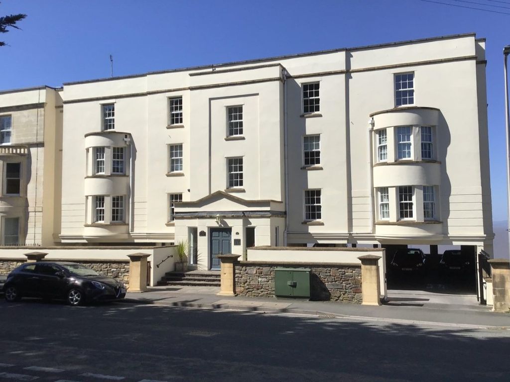 3 bed flat for sale in Wellington Terrace, Clevedon, North Somerset BS21, £475,000
