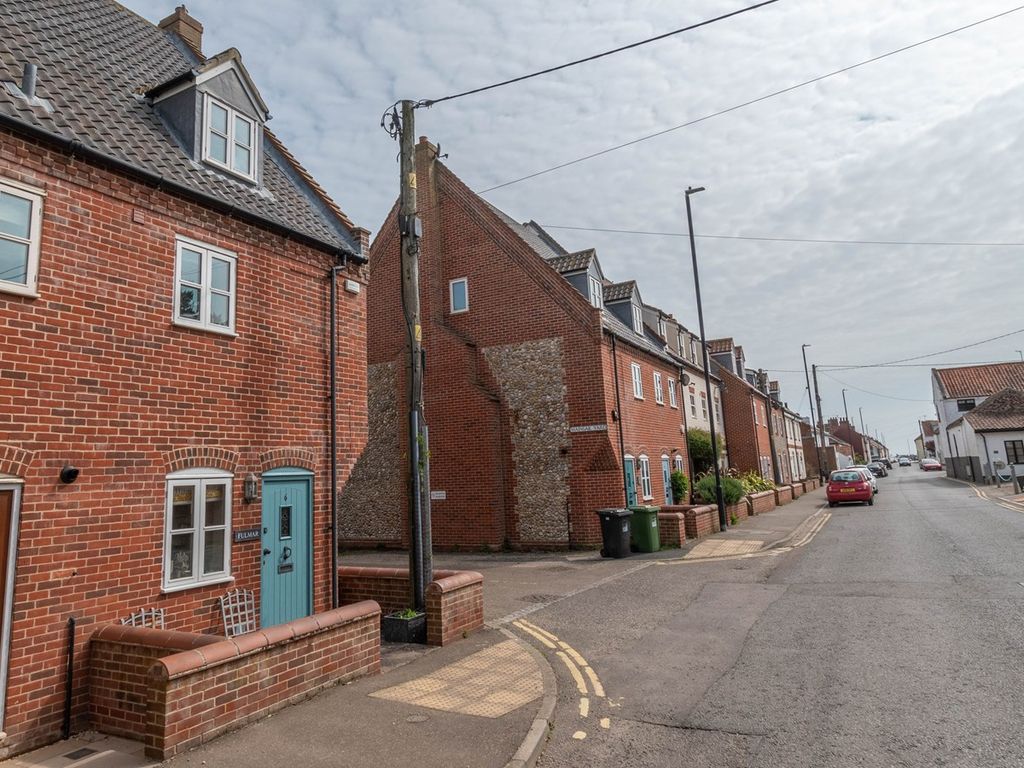 3 bed end terrace house for sale in Mainsail Yard, Wells-Next-The-Sea NR23, £550,000