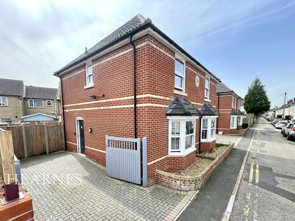 3 bed semi-detached house for sale in South Road, Bournemouth BH1, £340,000