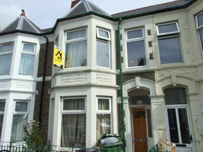5 bed terraced house to rent in Malefant Street, Cathays, Cardiff CF24, £2,200 pcm
